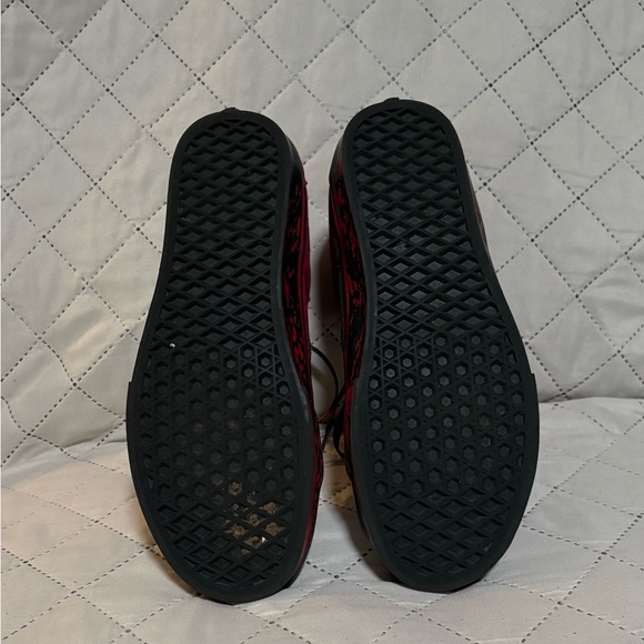 Vans House of Terror x Sk8- High The Nightmare on Elm Street Size Men 8 Wm 9.5 - Picture 6 of 7